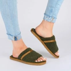 Journee Collection Slippers CATERINA