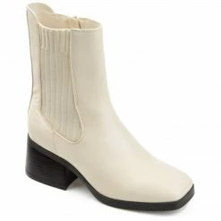 Journee Collection Booties DESREE