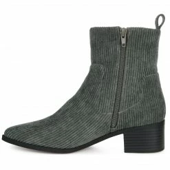 Journee Collection NOLANI Booties