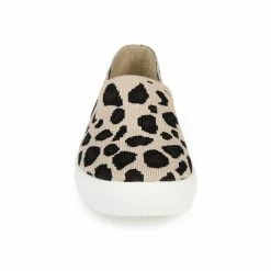 Journee Collection Flats PHILA