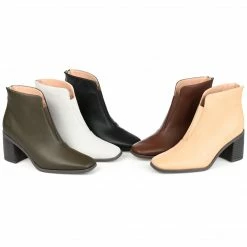Journee Collection Booties RENLEY
