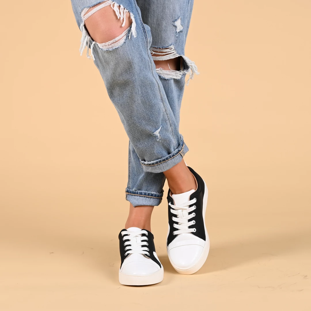 Journee Collection Sneakers KYNDRA 3 Journee Collection Sneakers KYNDRA