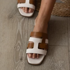 Journee Collection SIDNIE Sandals