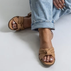 Journee Collection EDYTHE