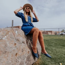 Journee Collection Flats ANIEE