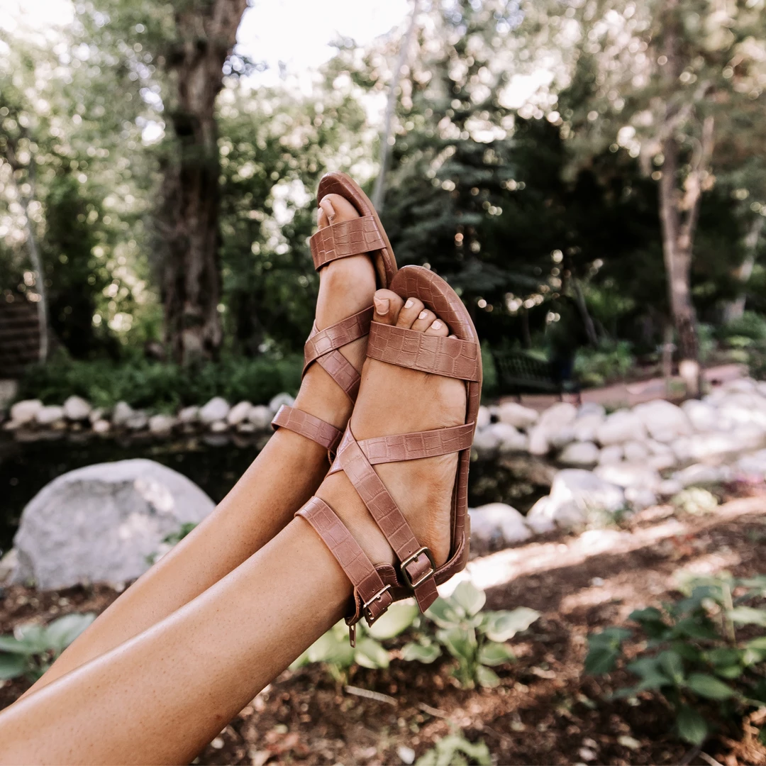 Journee Collection Sandals LANELLE 2 Journee Collection Sandals LANELLE