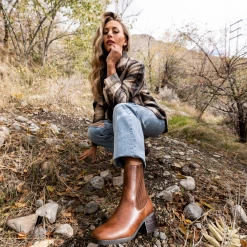 Journee Collection Booties DESREE