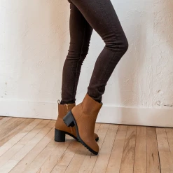 Journee Collection HALLIE Booties