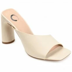Journee Collection DOLA Heels