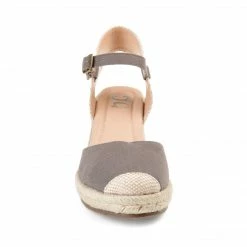 Journee Collection ASHLYN STANDARD WIDTH Heels