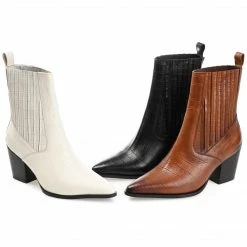 Journee Signature MARKKA Booties