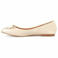 Journee Collection Flats KIM