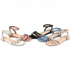 Journee Collection ZENDAYA