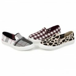 Journee Collection Flats PHILA