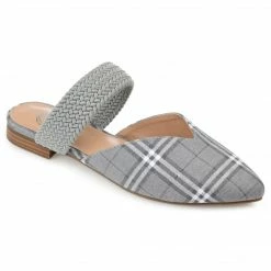 Journee Collection ROXEENE Flats