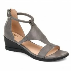 Journee Collection TRAYLE STANDARD WIDTH Sandals