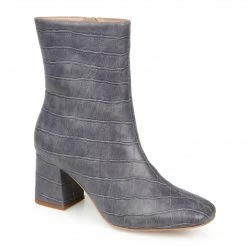 Journee Collection TREVI Booties